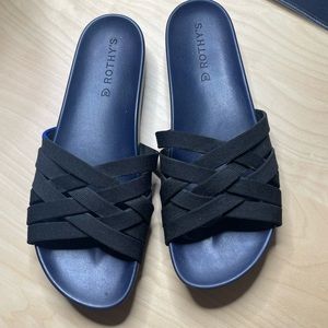 Rothy’s slides 9.5